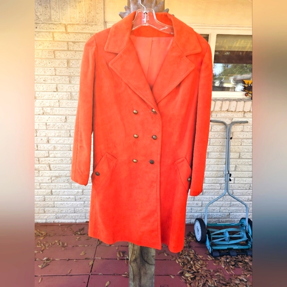 Women's fiery red suede Double-Breasted Coat 10 - Picture 1 of 8